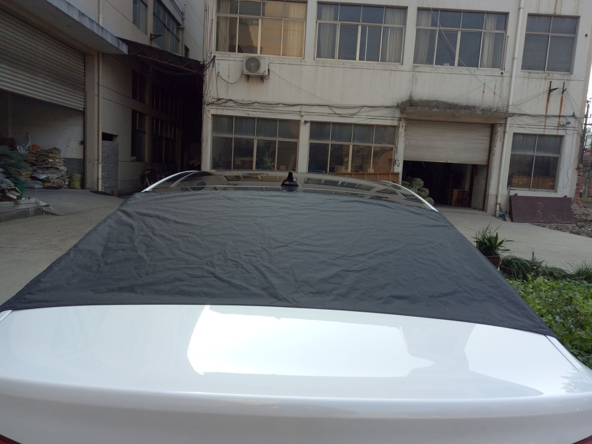 Rear Windshield Cover Black Snow Shield Anti-Freeze Car Snow Guard Anti-Icing Window Half-Cover Protector