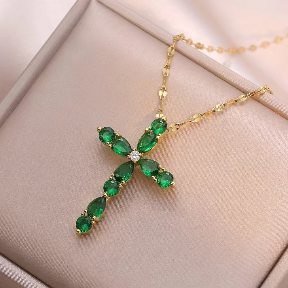 Wholesale Jewelry Shiny Cross Titanium Steel Zircon Inlay Pendant Necklace Cable Chain display picture 22