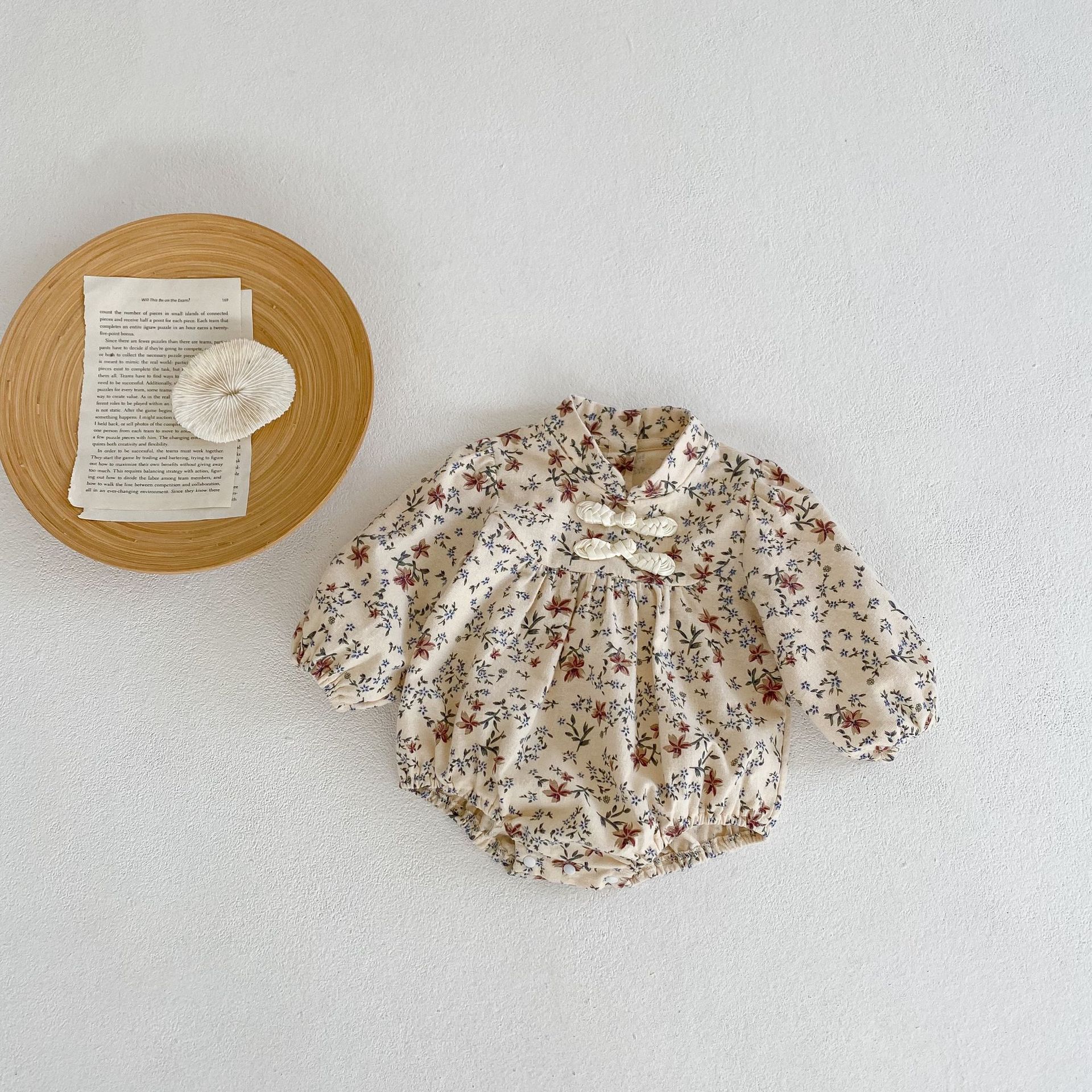 2024 Autumn New Girl Baby Floral Cheongsam Collar Ha Yi Long Sleeve Loose Triangle jumpsuit Crawler_voghion.com