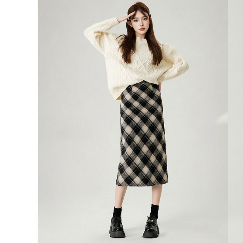 【Elastic Waist + Zipper】Vintage Plaid Woolen High-Waisted Mid-Length A-Line Skirt with Unique Design 【Elastic Waist + Zipper】Vintage Plaid Woolen High-Waisted Mid-Length A-Line Skirt with Unique Design