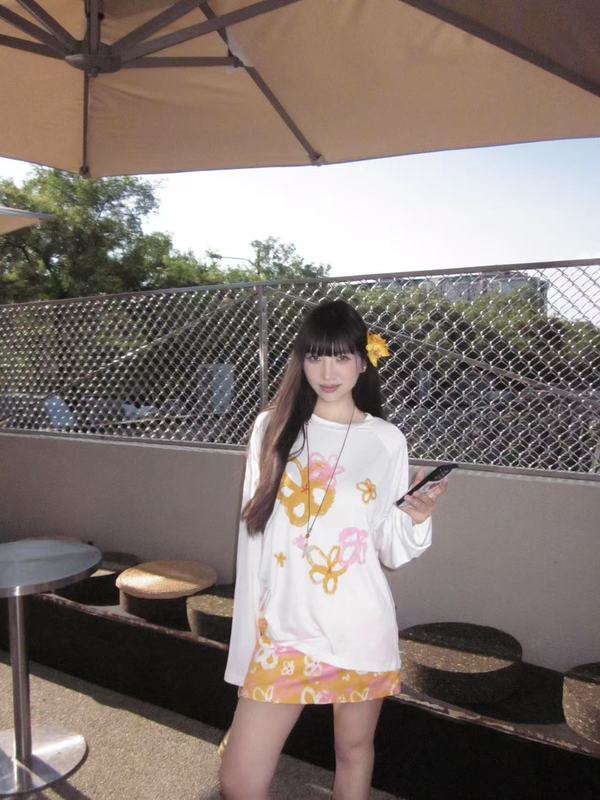 白色花朵印花空调防晒罩衫女夏季薄款透气宽松慵懒风长袖t恤上衣|undefined