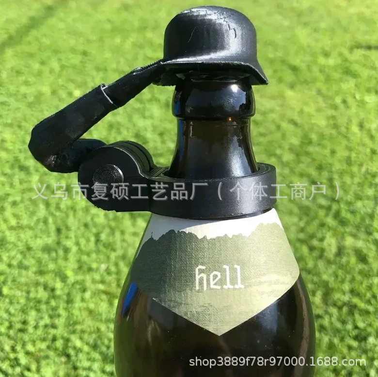 Новый трансграничный продукт Soldat Salut Bierflasche Helm