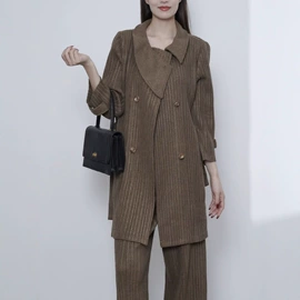 连衣裙;女式T恤;时尚休闲套装