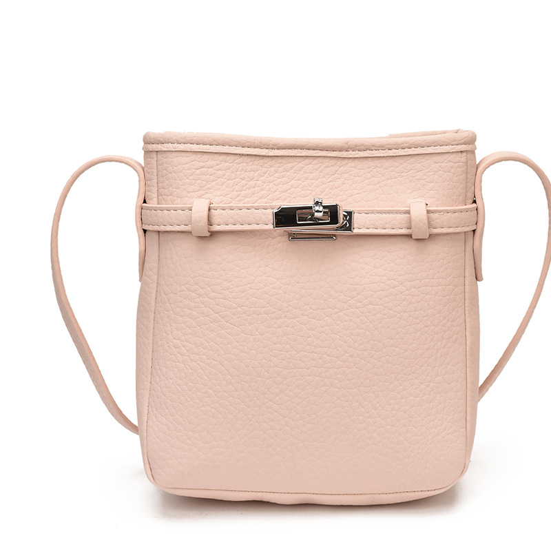 La versión coreana de nicho de color sólido bolso de teléfono móvil para mujeres 2026 verano nuevo diario pequeño y ligero bolso de hombro pequeño