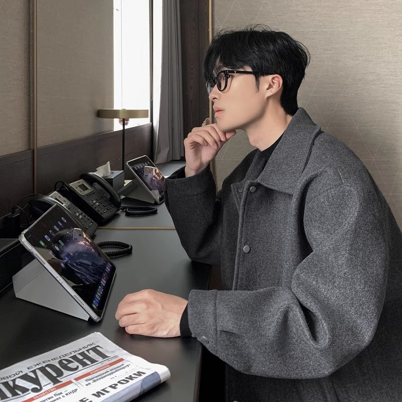2025 Autumn and Winter New Style Lapel Woolen Jacket Men's Short Thickened Trendy Brand Korean Style Handsome Woolen Jacket Men