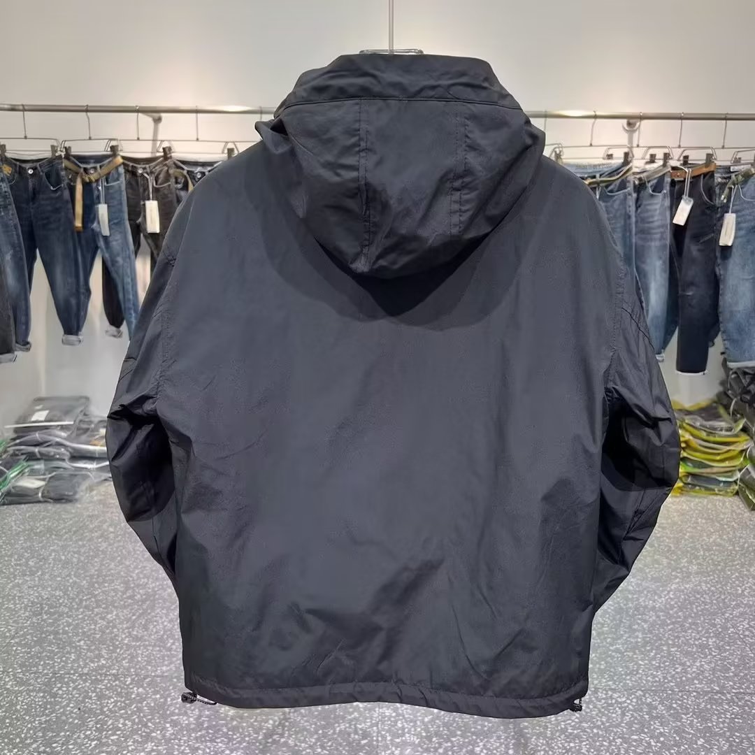 Primavera y otoño nuevos hombres de gama alta ropa de trabajo con capucha color a juego bolsillo superior chaqueta juvenil chaqueta casual impermeable
