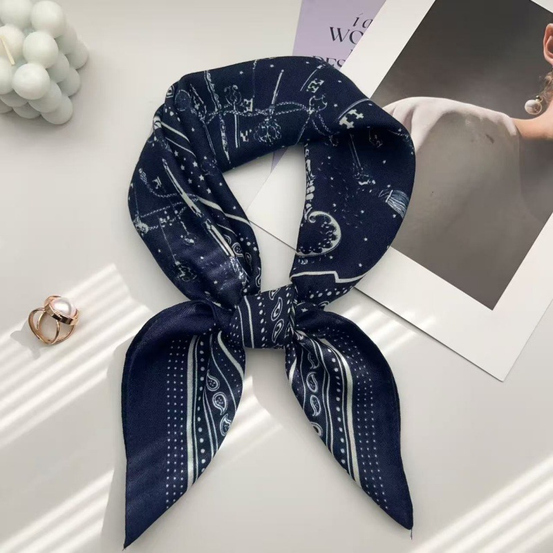 Retro Cashew Print Small Square Scarf Korean Style Versatile High End Shawl Women's Neck Scarf Neckerchief Fashion Accessory_voghion.com