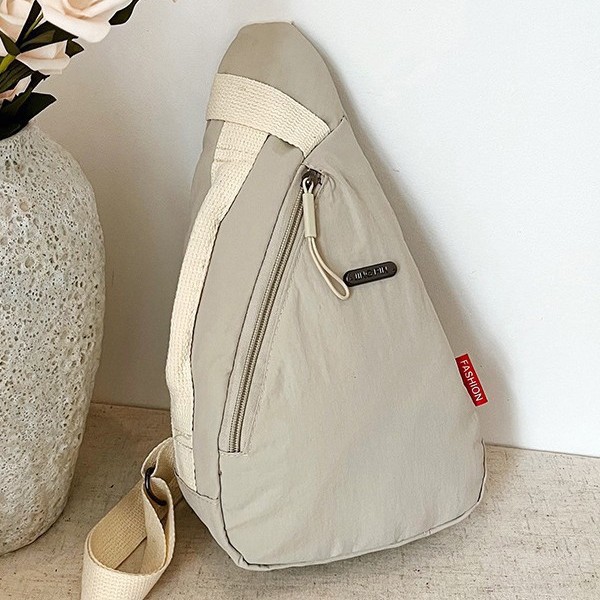 Chest bag for men and women