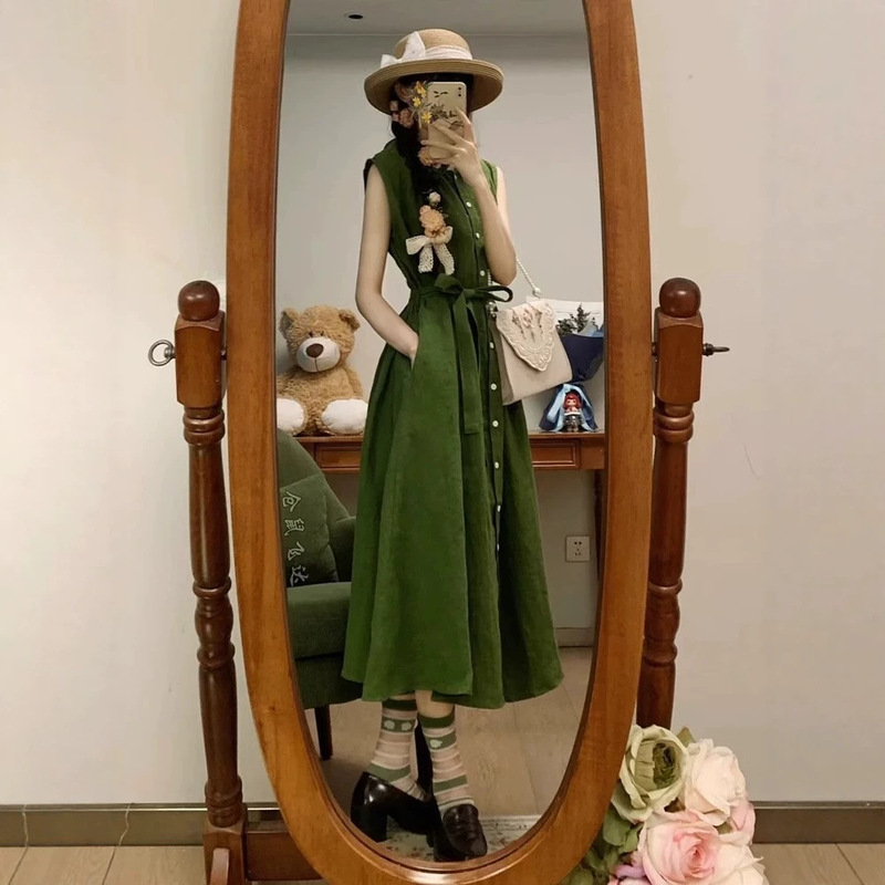 Retro Artistic Green Shirt Sleeveless Dress for Women, Simple Casual Summer Comfortable Relaxed Atmosphere Long Dress Retro Artistic Green Shirt Sleeveless Dress for Women, Simple Casual Summer Comfortable Relaxed Atmosphere Long Dress