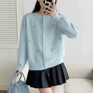法式花朵小清新甜美软糯圆领减龄毛衣女2026秋冬新款针织开衫外套
