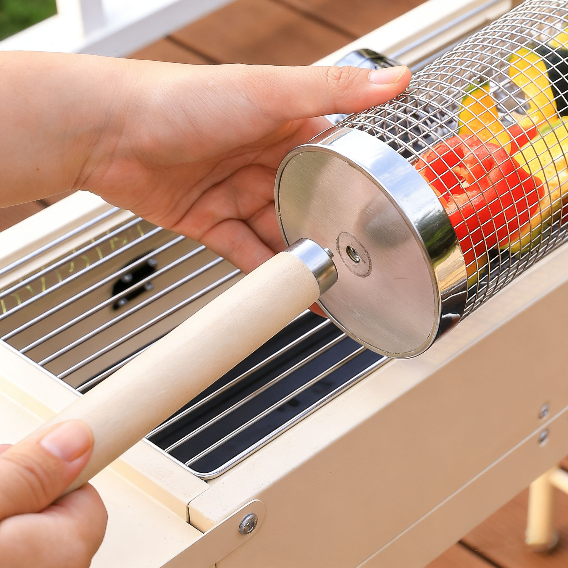 Rolling BBQ Cage Wooden Handle Outdoor Picnic BBQ BBQ Basket Round Rotating BBQ Rack Portable BBQ Net Cross-Border 3