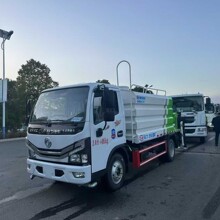 程力蓝牌7方洒水车包上户 东风多利卡小型蓝牌7方抑尘车全国联保
