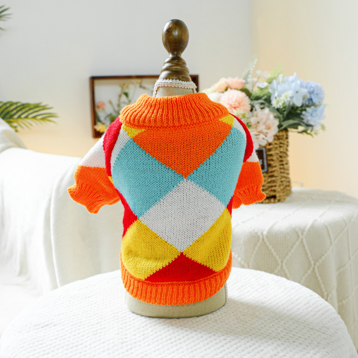 Suministro directo de fábrica otoño e invierno nuevo cálido y cómodo perro suéter ropa para mascotas gato ropa flores y flores suéter