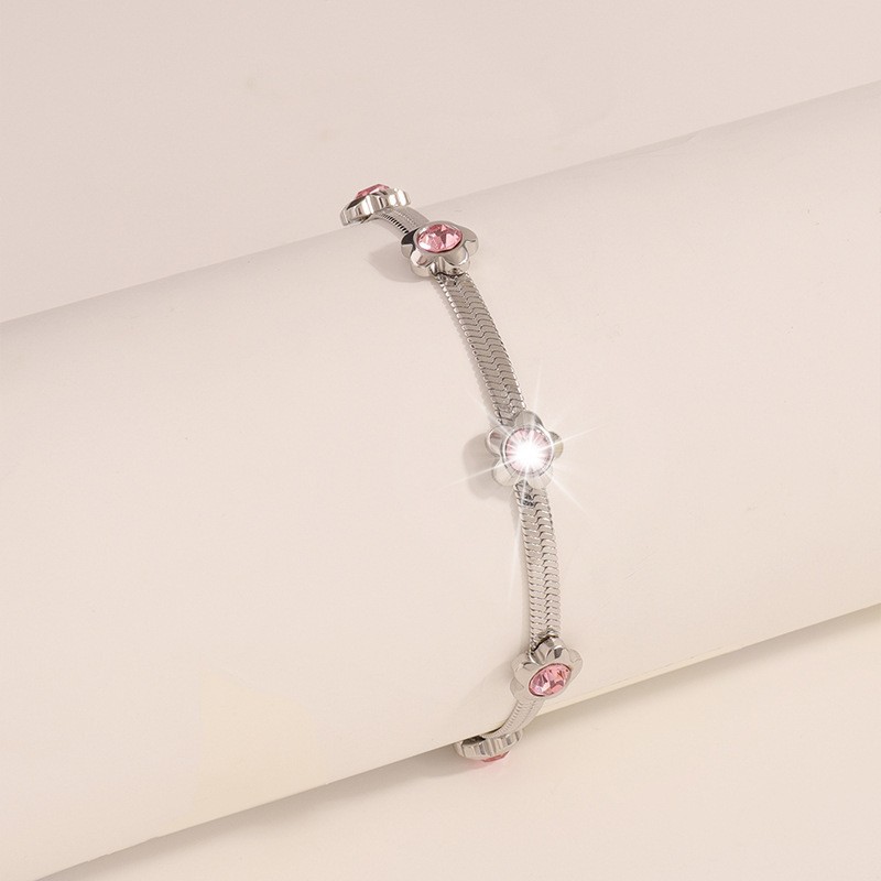 Women's Gender PVD Coated Real Gold Plated Star Heart Shape Flower 304 Stainless Steel Simple Style Classic Style Waterproof Non Tarnish 304 Stainless Steel Bracelets