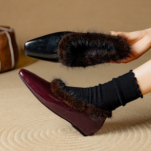 2024���¿�^ţƤ��ëëЬ����������Ь�ӽq�r��ƽ�׆�ЬŮ40�a