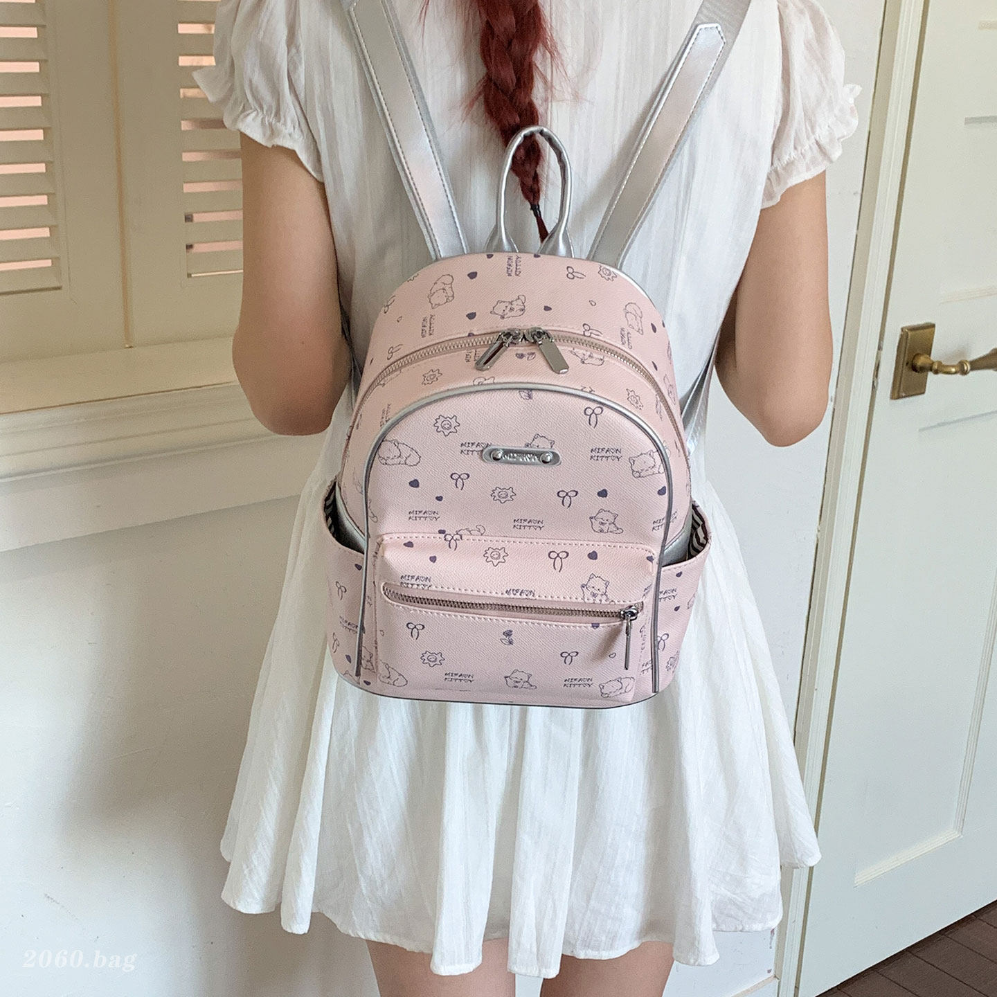 Mochila de estilo de verano impresa para mujeres, mochila de estilo universitario, nueva moda, gran capacidad, 2026