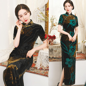 Velvet cheongsam female Chinese dresses oriental retro Qipao Cheongsam for women  ancient ways everyday to wear the dress with short sleeves