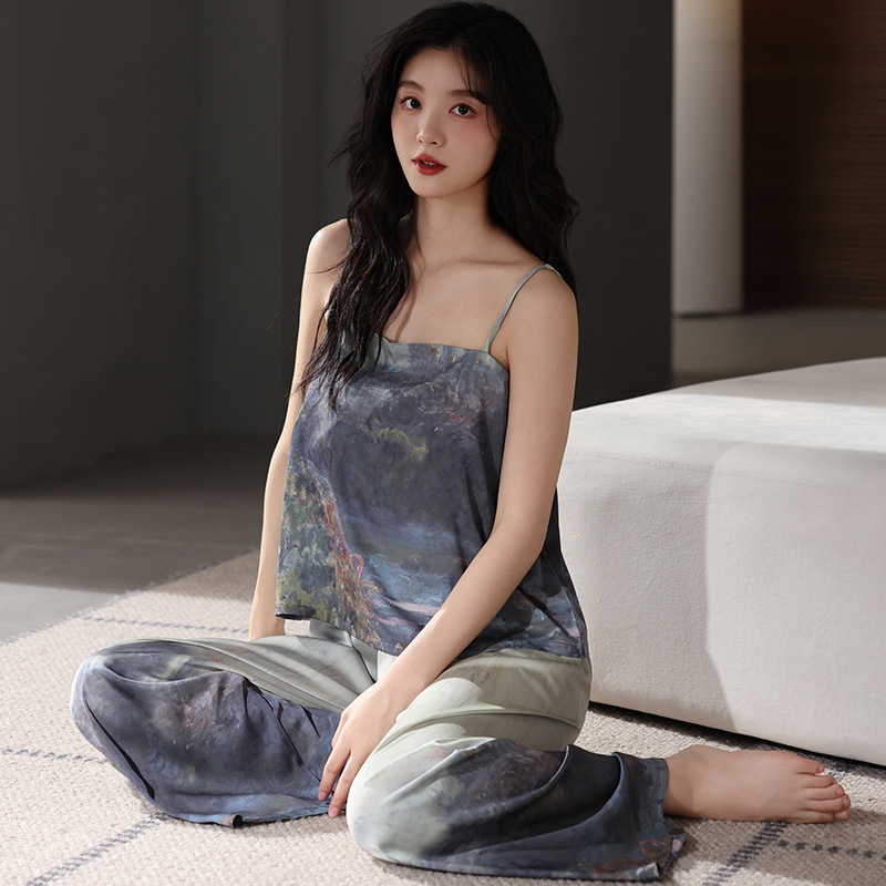 가슴 패드가 있는 F92100
