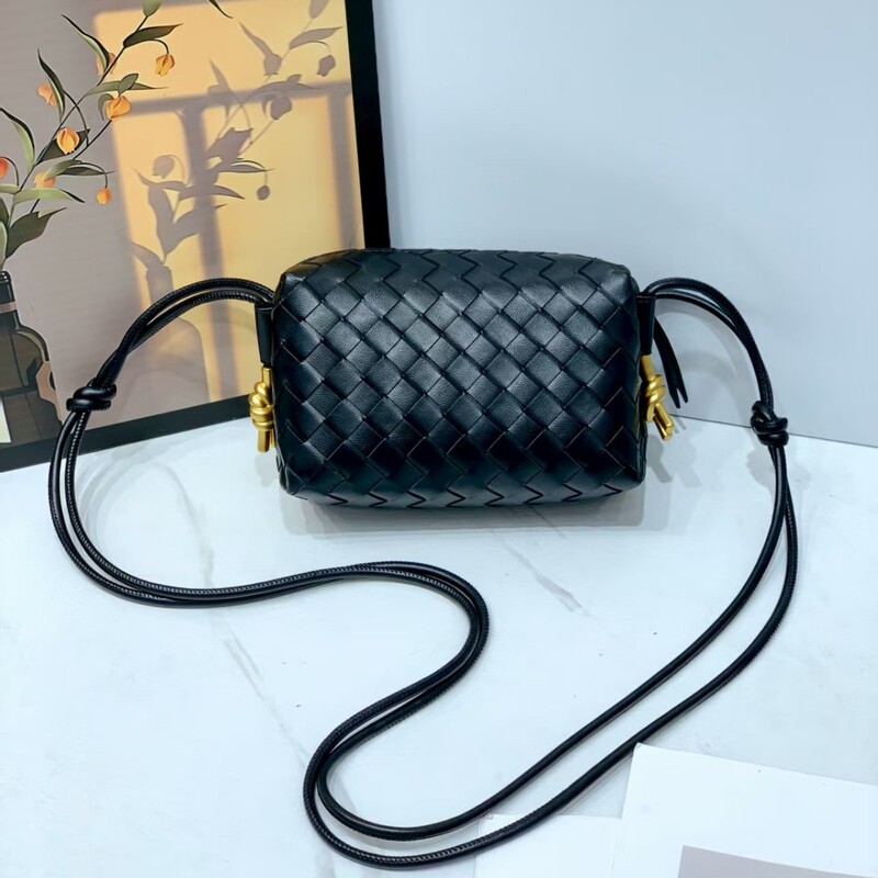 Bv Home Woven Bag 2025 New Cross-Border Satchel Shoulder Crossbody Bag Metal Knot Rope Adjustable Bv Small Square Bag for Women