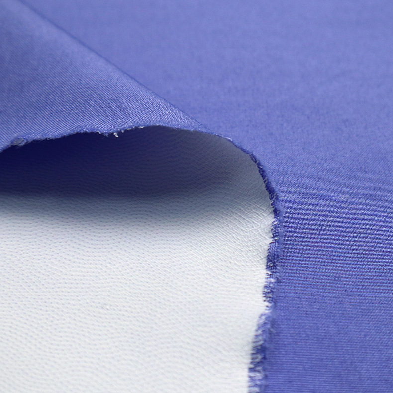 100D涤纶四面弹复合PTFE防水高透气膜双层软壳骑行服科技面料