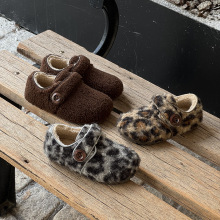 温暖系韩版儿童保暖毛毛鞋2025冬款女童魔术贴暖糯棉鞋男童勃肯鞋