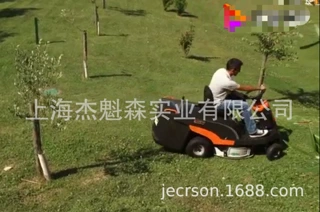 意大利欧玛OM123驾乘式后排草7档位草坪车22V园林绿化坐骑剪草机