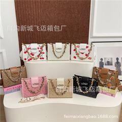 跨境C家女包2025秋季新款个性设计印花PU流行字母托特斜挎包bags