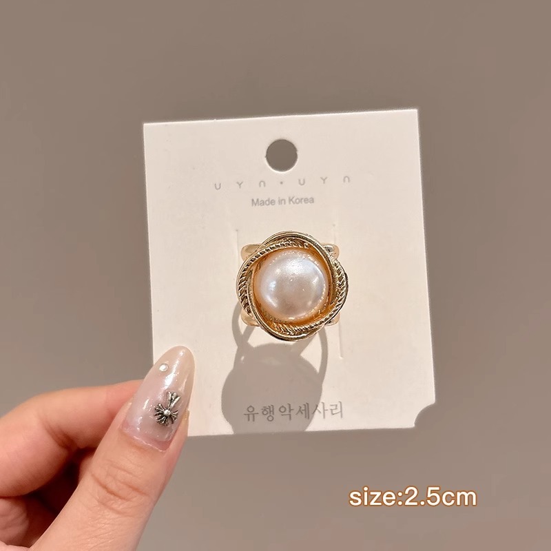 Botón de toalla de seda de alta calidad para mujer de alta gama 2025 nuevo estilo arco esquina anudada camisa de flores serpentina anudada hebilla anudada