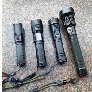 The new P50P90 aluminum alloy flashlight flood emergency warning electric telescopic zoom flashlight