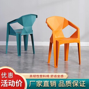 �Ӻ�������Ͽ����Α����̨�����κ��s���řnҹ�Д[�����ò���