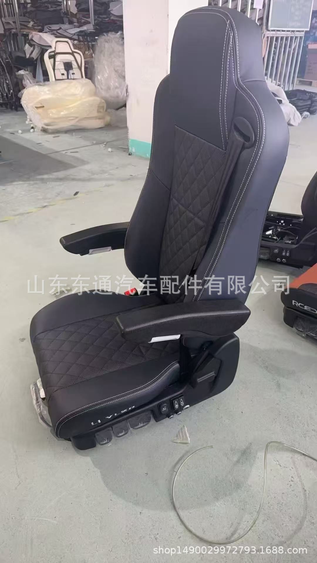 Suitable for heavy-duty trucks and cargo vehicles: Aicheng Airbag Suspension Aviation Seat, direct from the manufacturer