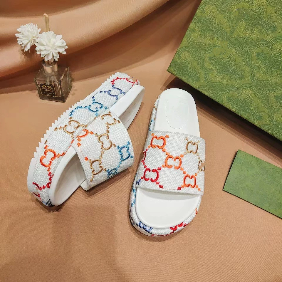 White high sandals platform, factory direct supply, 2022 collection, with embroidery, gradient