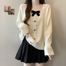 小香风长袖针织衫女春款2025大码胖法式方领上衣蝴蝶结毛衣