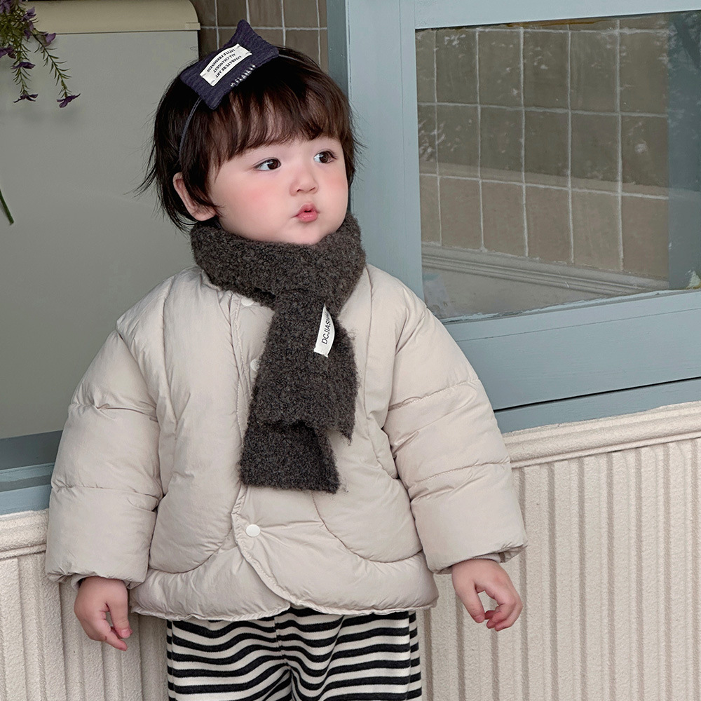 Ropa para niños coreanos, estilo occidental, ropa de algodón de otoño e invierno para niños blancos, gruesa y cálida, ropa de algodón para bebés de 1 a 3 años, ropa de salida 2