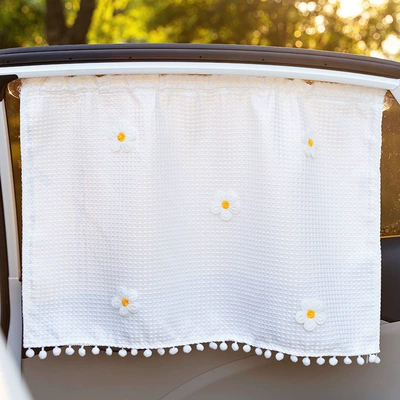 Ins car sun protection heat insulation sunshade children's cartoon suction cup side window car side block baby car interior shading (Car curtains) - three-dimensional-five-small-flower-curtain-curtain
