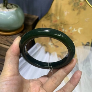 Jin Yu Tang exquisite Hetian jade lake water green bracelet oily full crack-free natural original asbestos water line