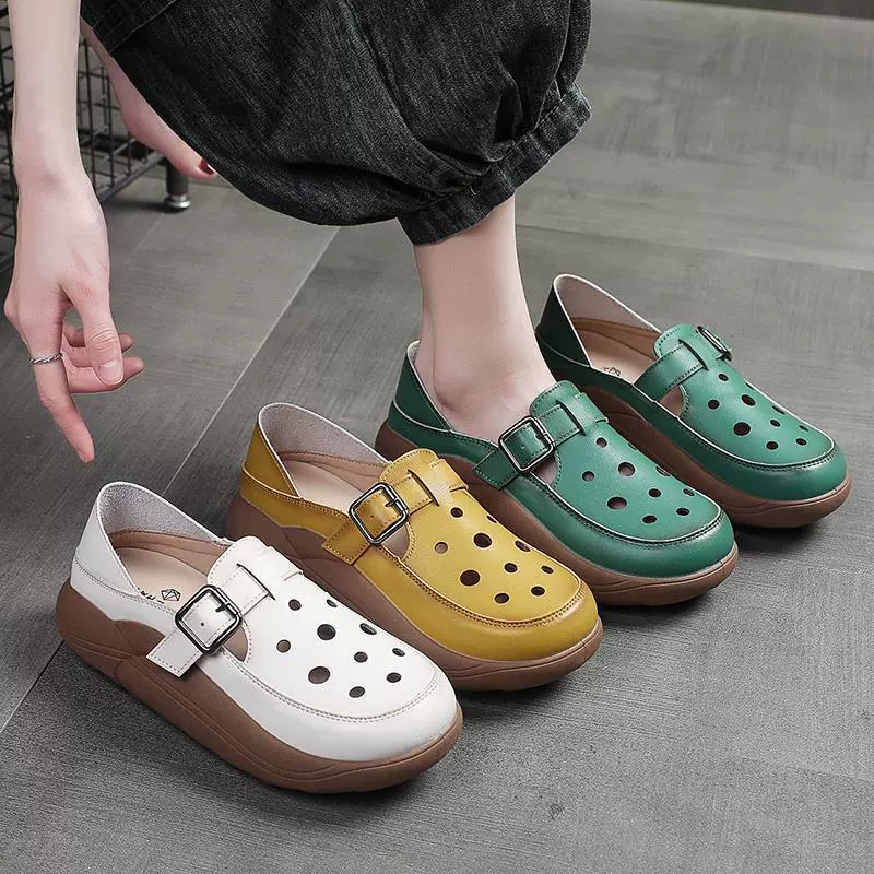 Sandals, summer footwear, shoes for leisure, 2023 years