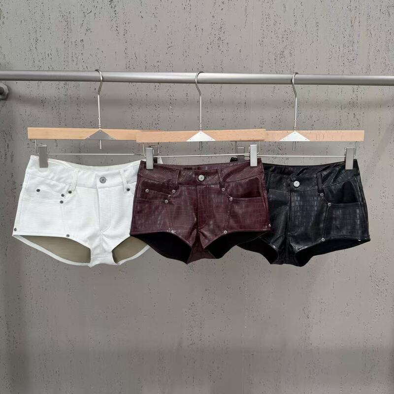 2026 Fall/Winter Cross-Border Internet Celebrity Style Crocodile Pattern PU Leather Three-Quarter Shorts for Women, Hot Girl Street Style Ultra-Shorts, Low-Waist Pants 2026 Fall/Winter Cross-Border Internet Celebrity Style Crocodile Pattern PU Leather Three-Quarter Shorts for Women, Hot Girl Street Style Ultra-Shorts, Low-Waist Pants