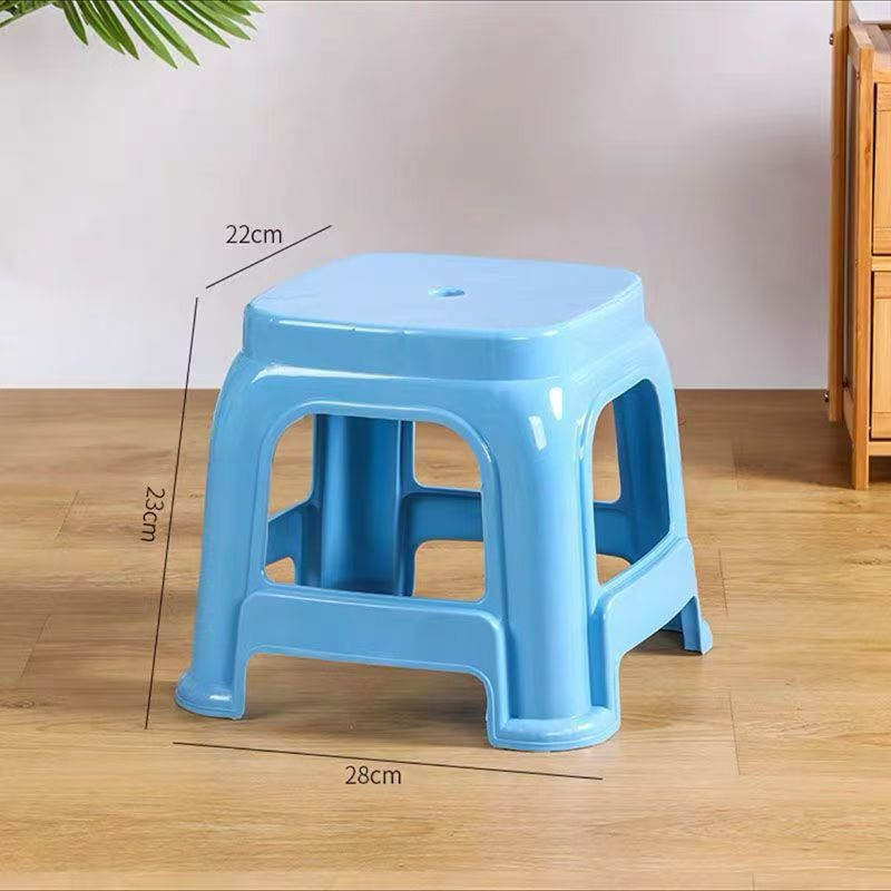 Taburetes de plástico pueden ser taburetes de sillas caseras taburetes altos taburetes al por mayor rojo engrosado en una pila de plástico