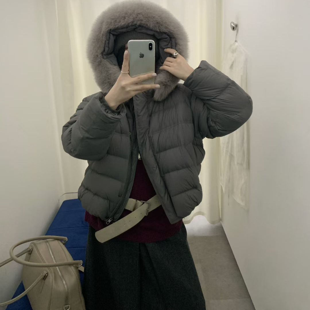 여성을위한 한국 스타일 짧은 다운 재킷 2025 겨울 새 후드 여우 모피 칼라 90 화이트 오리 다운 따뜻한 재킷