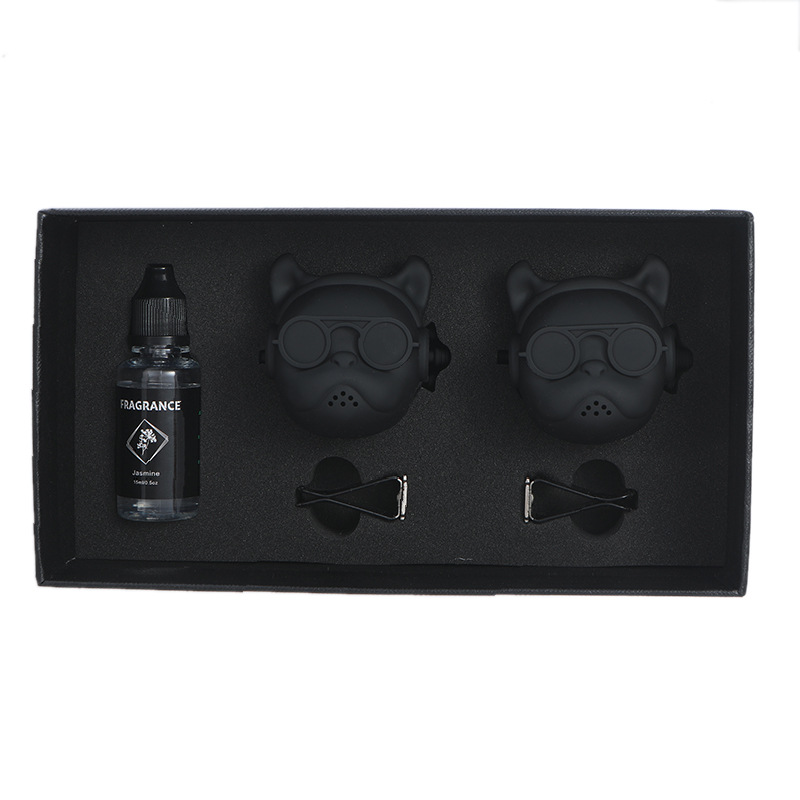 Bully dog car perfume car air outlet perfume clip aromatherapy dog head car interior decoration ornaments can be fixed