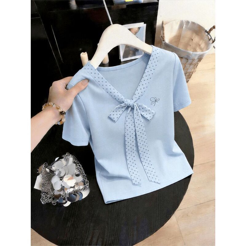 Korean-Style Polka Dot V-Neck Short-Sleeve T-Shirt for Women, 2026 Summer New Design, Slim Fit Trendy Top