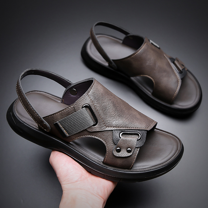 Gran tamaño de verano nuevos zapatos de playa para hombres al aire libre transpirables suela suave para usar zapatillas de papá un cabello