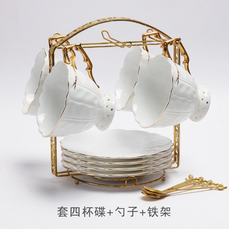 De gama alta de estilo europeo de cerámica taza de café y platillo traje exquisito británico pintura de oro juego de té de la tarde pareja taza de té perfumada