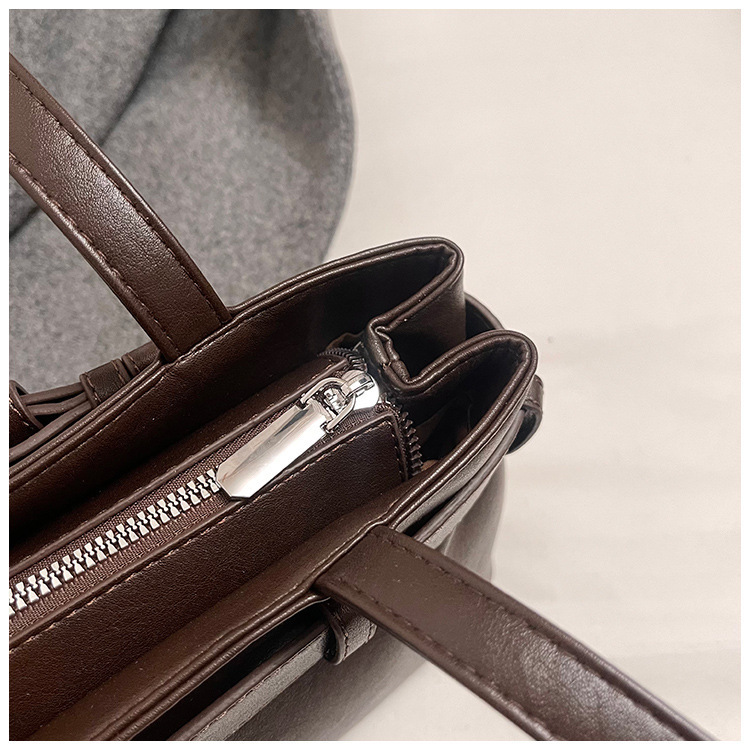 Belt Buckle Structured Zip Closure Shoulder Bag 22