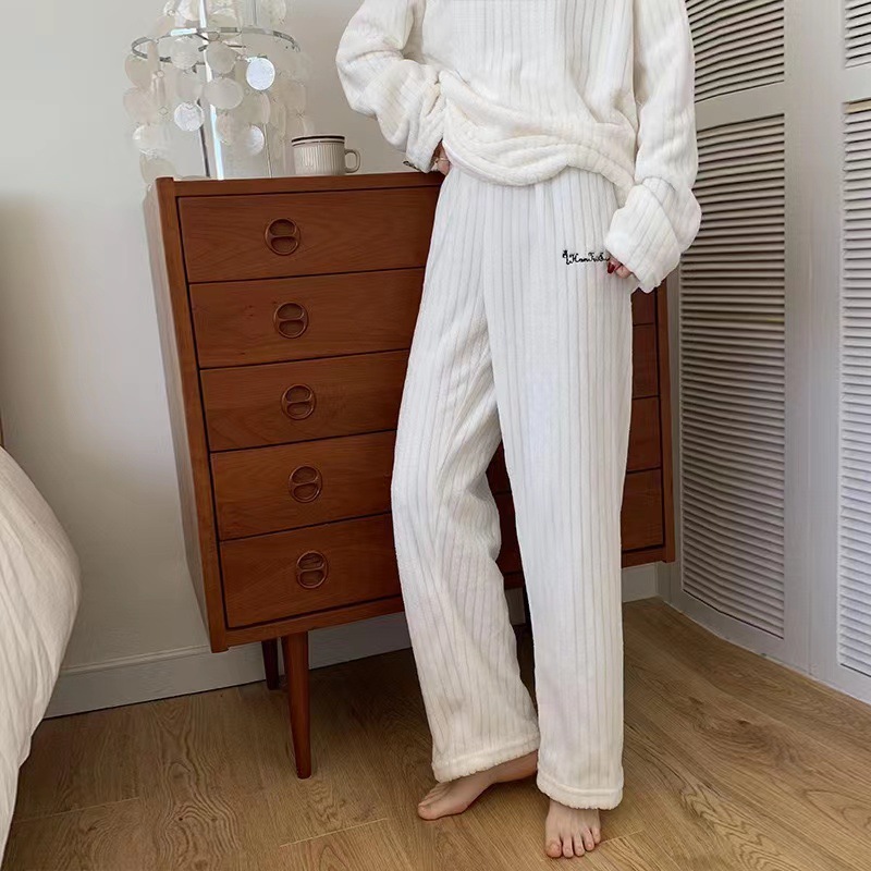 630g Weight Long Sleeve Sleeve Length Pajamas Lingerie Type Pullovers Placket Type Polyester Fabric Type Long Top Length Pants Sets Sets Type 2 Pieces Set Quantity Home Occasion Round Neck Neckline Warm Function Loose Fit Type Stripe, Solid Color Pattern Winter, Autumn Season Women's Gender Casual, Simple Style Style Autumn And Winter New Crescent City Warm Suit Casual Homewear Internet Celebrity Coral Fleece Thick Thermal Pajamas 23
