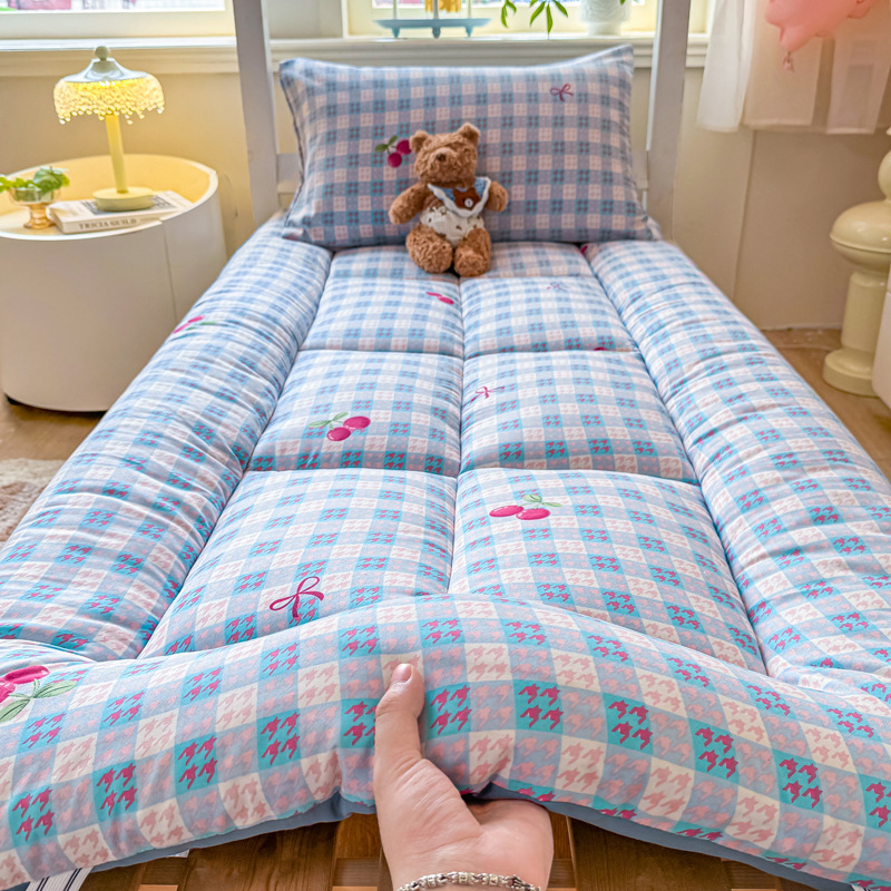 Xinjiang cotton mattress, thickened student dormitory mattress, tatami soft pad, single and double bed mattress Xinjiang cotton mattress, thickened student dormitory mattress, tatami soft pad, single and double bed mattress
