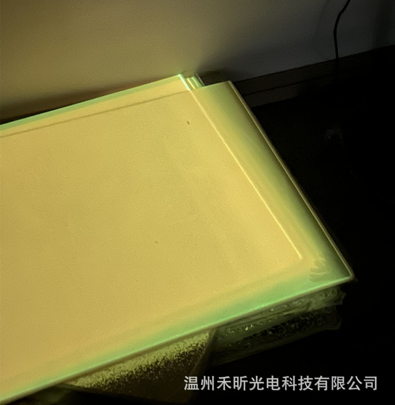 橙色夜光亚克力板 葱粉夜光树脂有机玻璃板 钥匙扣挂件材料批发