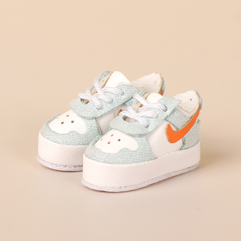 Ob11 accesorios de muñeca 12 puntos cuerpo zapatos de bebé zapatos de lona zapatos de cuero P9 tesoro masculino tesoro femenino moda periférica spot al por mayor