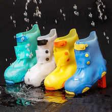 幸福玛丽儿童雨鞋套 宝宝雨靴套PVC防滑耐磨中筒小孩平跟防水鞋套